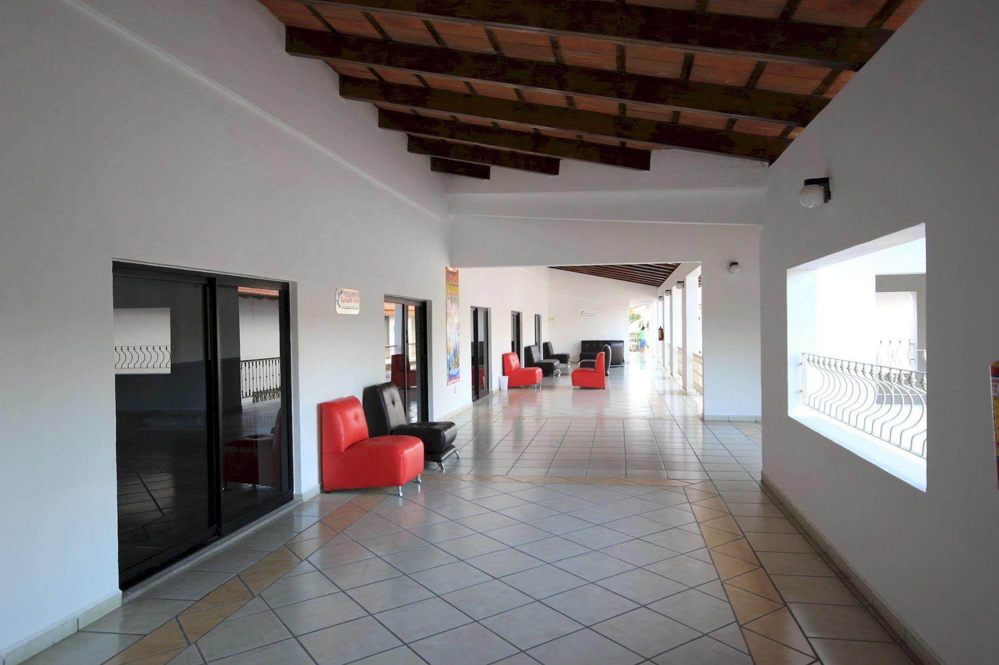 Splash Inn Nuevo Vallarta & Parque Acuatico المظهر الخارجي الصورة